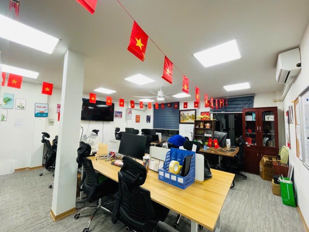 Bán nhà mặt phố Doãn Kế Thiện, Kinh Doanh Đỉnh, 82m2, Giá 17.7 tỷ