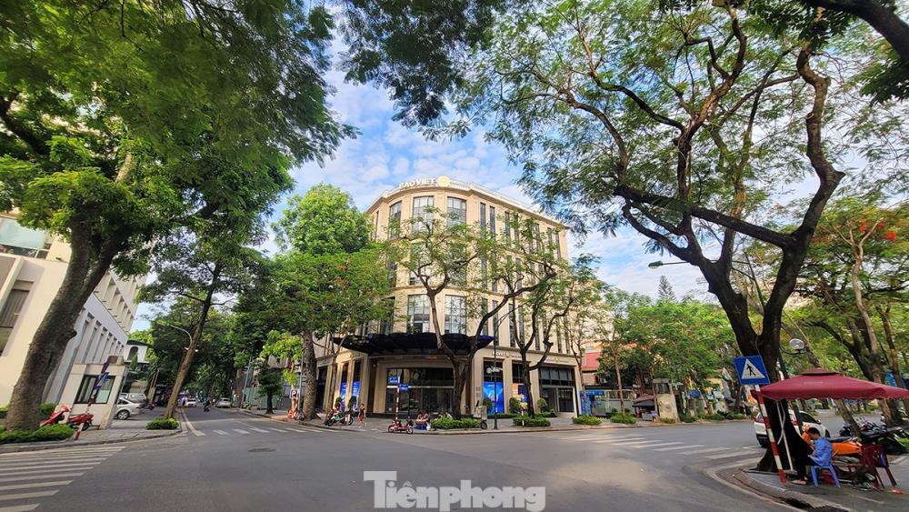 Siêu phẩm 2 mặt tiền phố Lý Thường Kiệt, lô góc kinh doanh đỉnh, Hoàn Kiếm