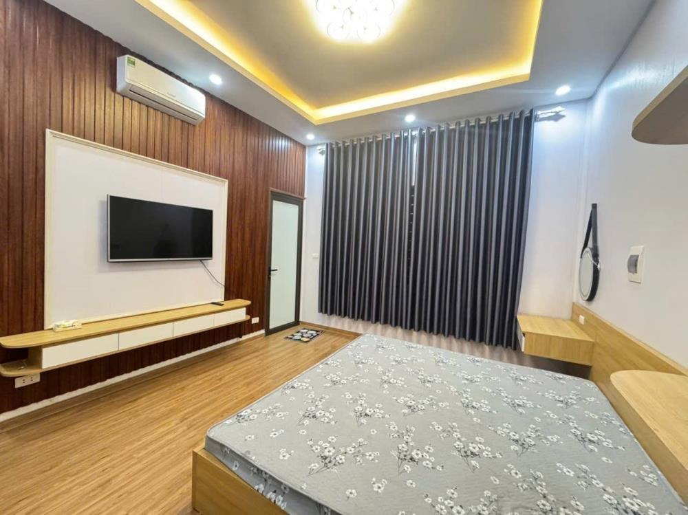 Siêu phẩm Nhà Trung Văn - 4 Tầng, Full Nội Thất, 40m2, Mặt Phố, Oto Đỗ