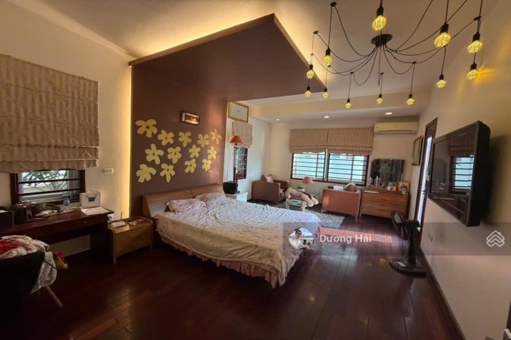 Bán nhà Vườn Đào Tây Hồ DT 110m - 8 Tầng - Ô tô Công Viên Vườn Hoa Gần Hồ Tây Ở Ngay