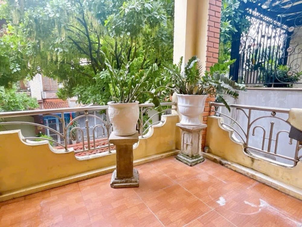 Bán Biệt Thự Vĩnh Hoàng - 160m2 - Giá 40 Tỷ - Vị Trí Đẹp