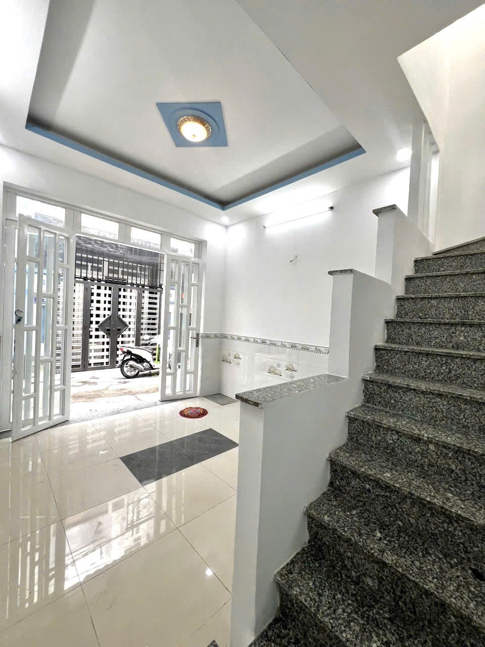 Bán Gấp Nhà Chính Chủ Hóc Môn Giá 549tr - Vị Trí Đắc Địa