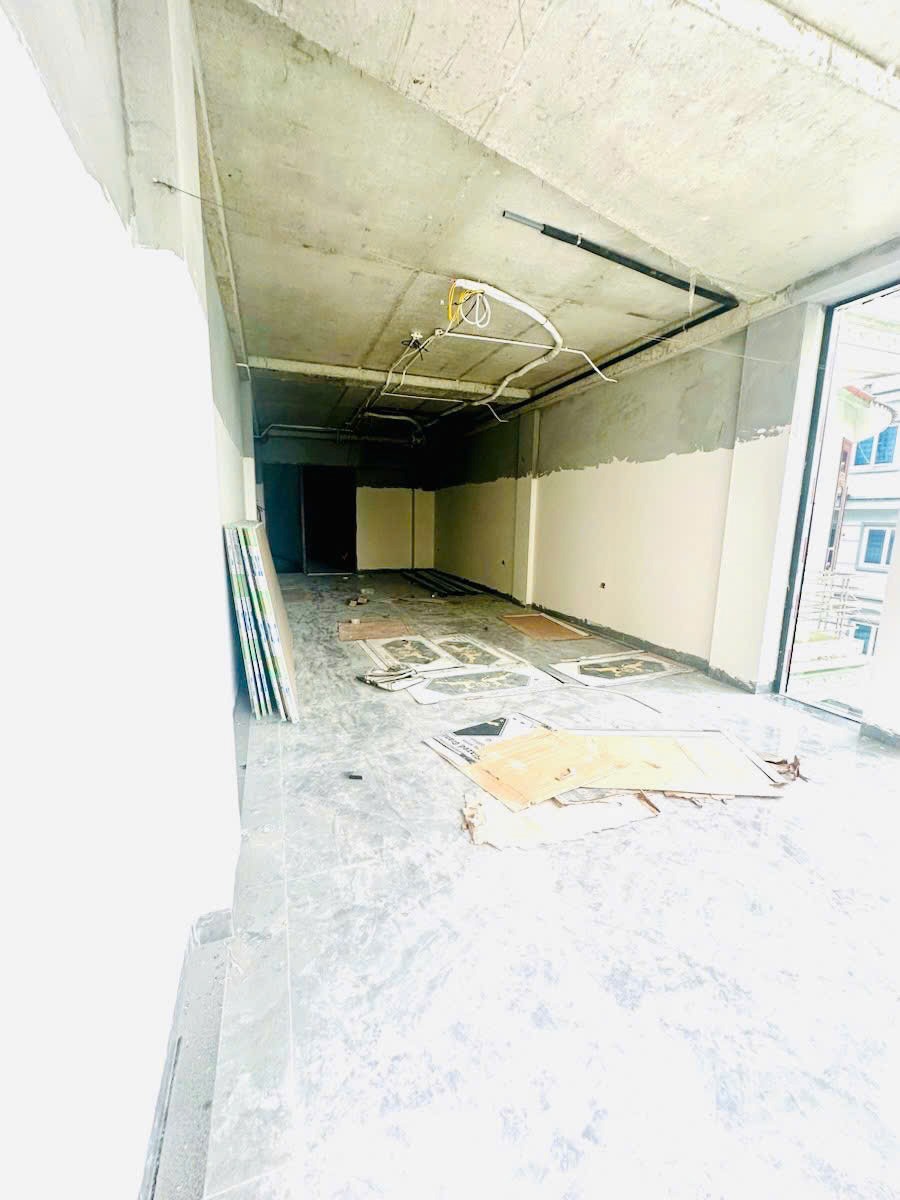Bán nhà mặt phố Nguyễn Chánh, Cầu Giấy - 70m2, 8 tầng, mặt tiền 4.7m - Giá 51 tỷ