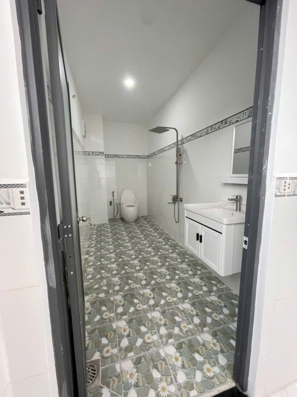 Nhà Mặt Tiền Bàu Trâm, Củ Chi - 144m2, 2PN, Giá 5 Tỷ