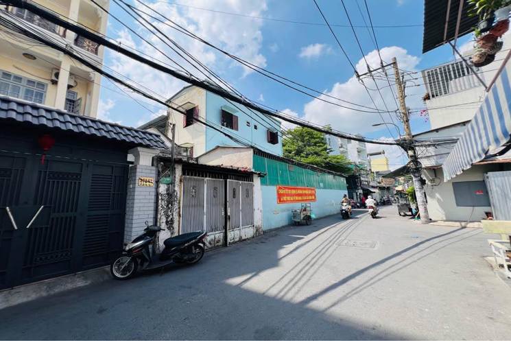 Nhà Nát Như Đất Trống  Quang Trung Hẻm Xe Tải Thông Tứ Tung