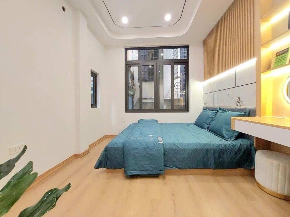 Mặt Phố Thanh Xuân - 38m2, 5 Tầng, Giá Chỉ 7 Tỷ+ - Vị Trí Đắc Địa
