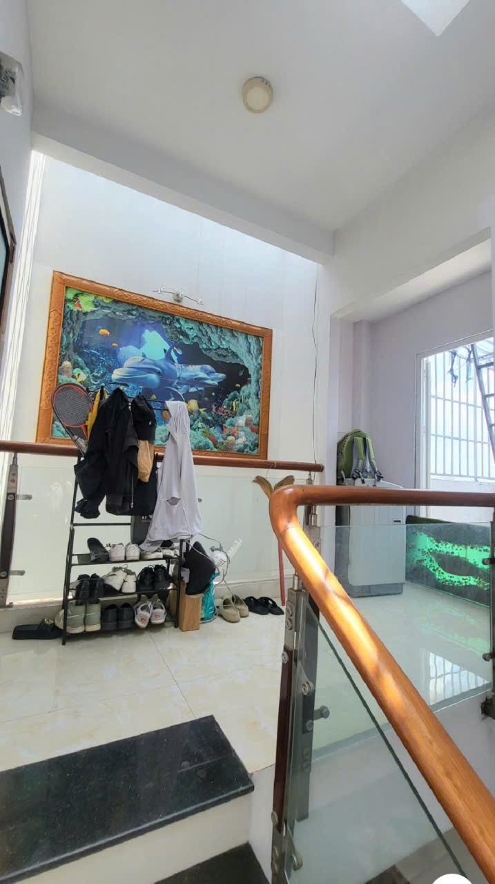 Bán Nhà 4 Tầng, HXH, 85m2, Phạm Văn Chiêu - Giá 7.3 Tỷ
