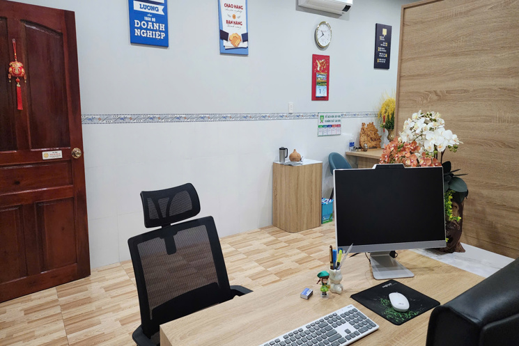 CHO THUÊ VĂN PHÒNG MỚI 45M2 PHÚ THỨ, CÁI RĂNG - VỊ TRÍ ĐẮC ĐỊA, GIÁ HẤP DẪN CHỈ 6.5 TRIỆU, SỔ ĐỎ,