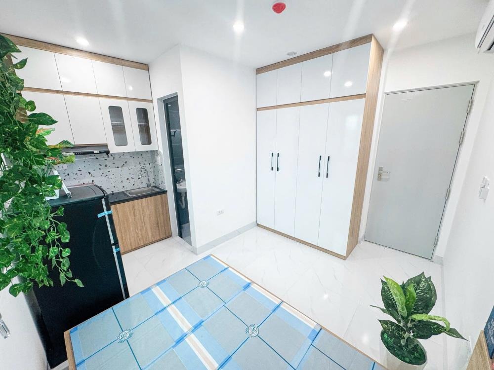 Bán Toà Nhà CCMN 7 Tầng, 21 Phòng, Mặt Tiền Rộng - Giá 16.9 Tỷ
