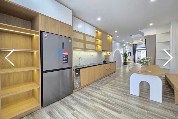 Villa 4 tầng sát biển Phạm Văn Đồng . Dòng tiền 50tr/tháng