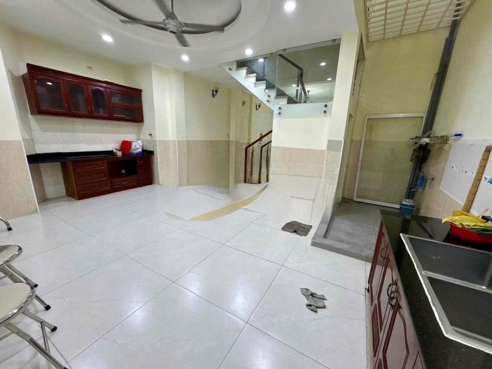 🏡 Cho Thuê Nhà Nguyên Căn Phú Nhuận - Huỳnh Văn Bánh - 35tr/tháng
