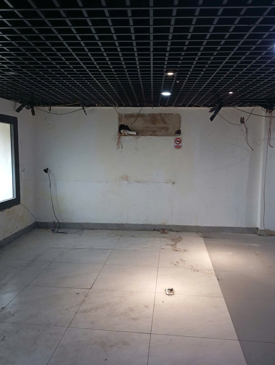 Cho Thuê Nhà Nguyên Căn Mặt Tiền Lê Đại Hành, Quận 11 - 120tr/Tháng