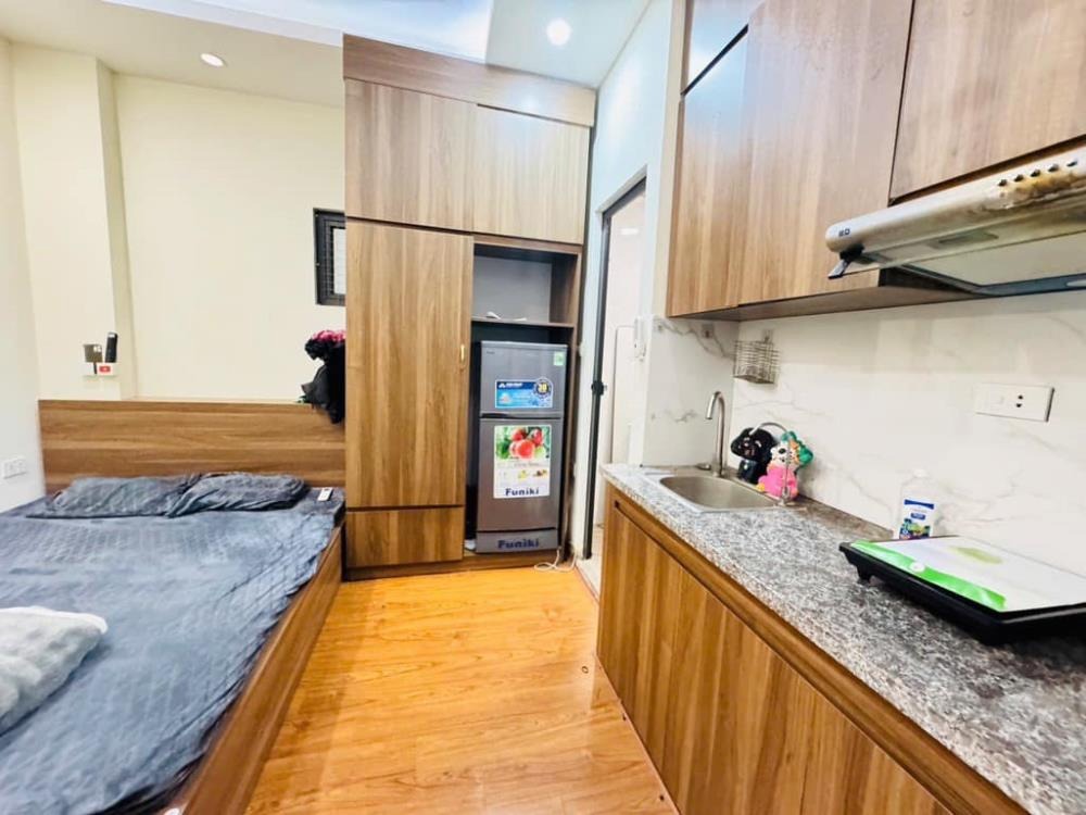 Bán tòa nhà Võ Chí Công - 180m2, 9 tầng, mặt tiền 8m, lô góc, 77 CHDV - 82 tỷ (TL)