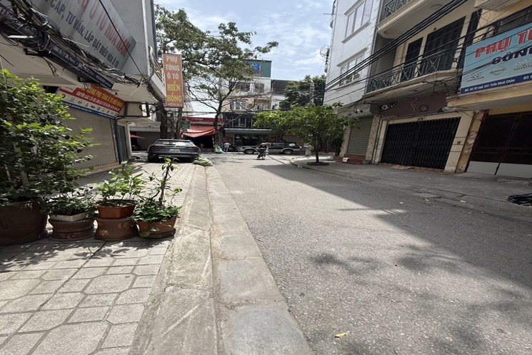 TRẦN KHÁT CHÂN,HAI BÀ TRƯNG nhỉnh 16 tỷ VỈA HÈ Ô TÔ ĐỖ CỬA KINH DOANH,CHO THUÊ