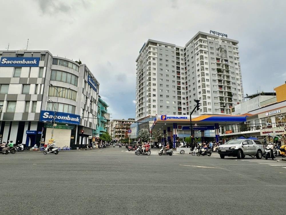 Chính Chủ - Tòa Nhà 2 Mặt Tiền 96m² Quận Phú Nhuận - Giá 30 Tỷ