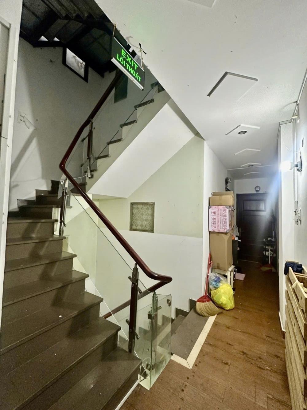 Chính Chủ - Tòa Nhà 2 Mặt Tiền 96m² Quận Phú Nhuận - Giá 30 Tỷ