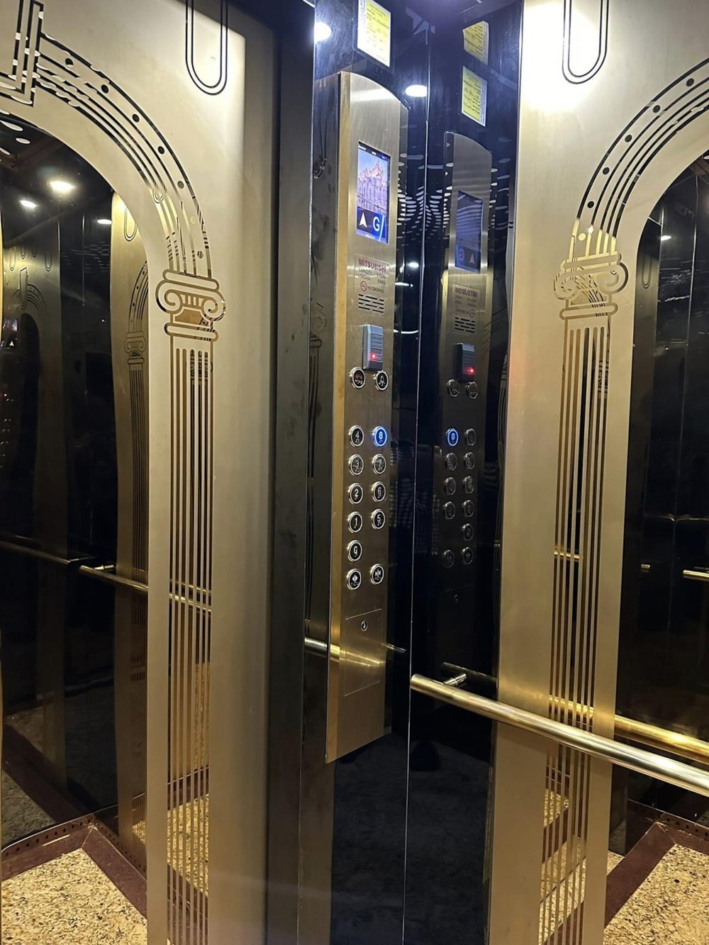 Cho Thuê/Bán Tòa Building 9 Tầng, 98m² Thanh Xuân - Giá Tốt