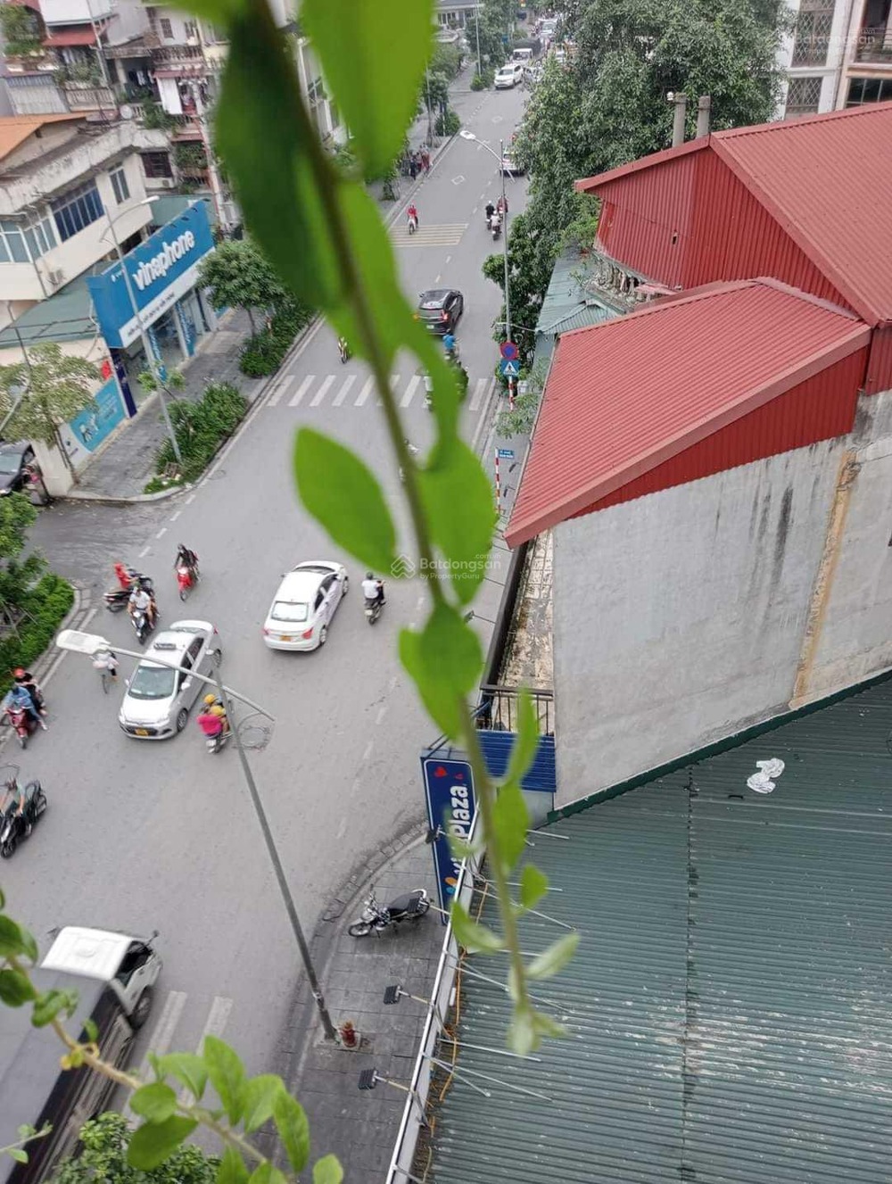 Bán Gấp Nhà Mặt Phố Quận Thanh Xuân - Vỉa Hè Rộng, Kinh Doanh Đỉnh