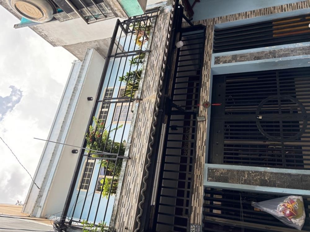 Bán nhà đường Phan Xích Long, 70m2, 8 tỷ - Vị trí Vip, Tiềm năng KD