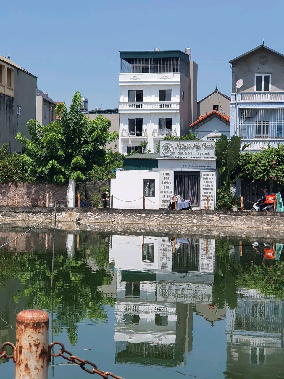 Bán nhà Bát Khối, Cự Khối 5 tầng, View Hồ Đầm Chanh - Giá 5 tỷ+