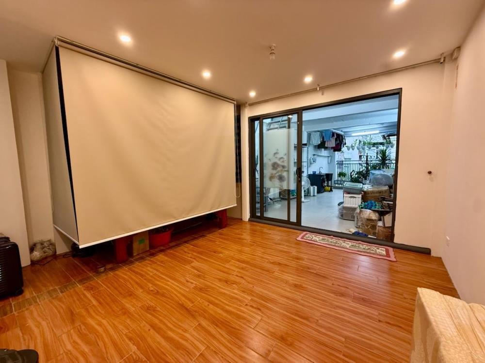 Nhà Đẹp Thái Hà, Đống Đa - 61m2 x 5 Tầng - Giá 18.26 Tỷ