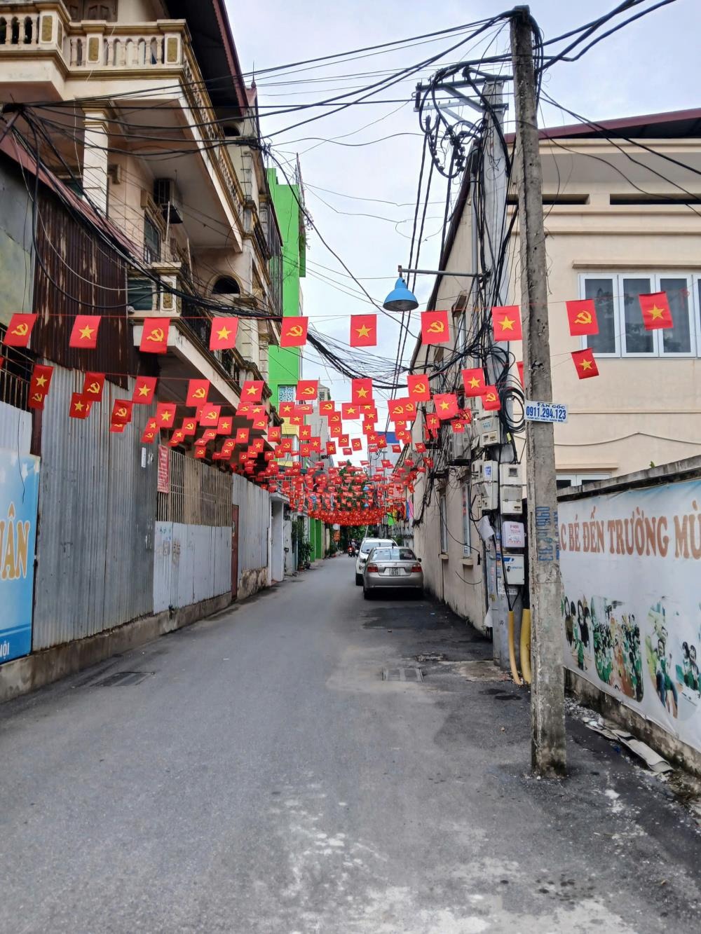 Bán nhà phố Ngô Quyền, Hà Đông: 5 tầng, thang máy, ô tô gần, giá 11 tỷ