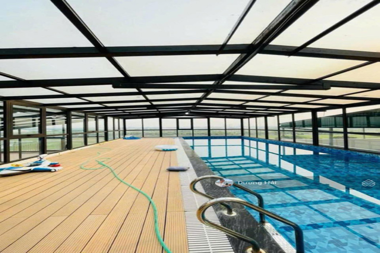 Bán nhà Tây Hồ - DT 290m2 MT 16m - Tòa KD văn phòng ô tô vỉa hè thang máy vài bước ra Hồ Tây