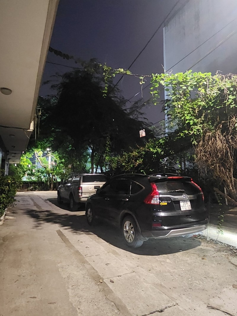 Nhà Phố Tứ Liên Tây Hồ - 80m² - 6 Tầng - Thang Máy - Gara Ô Tô