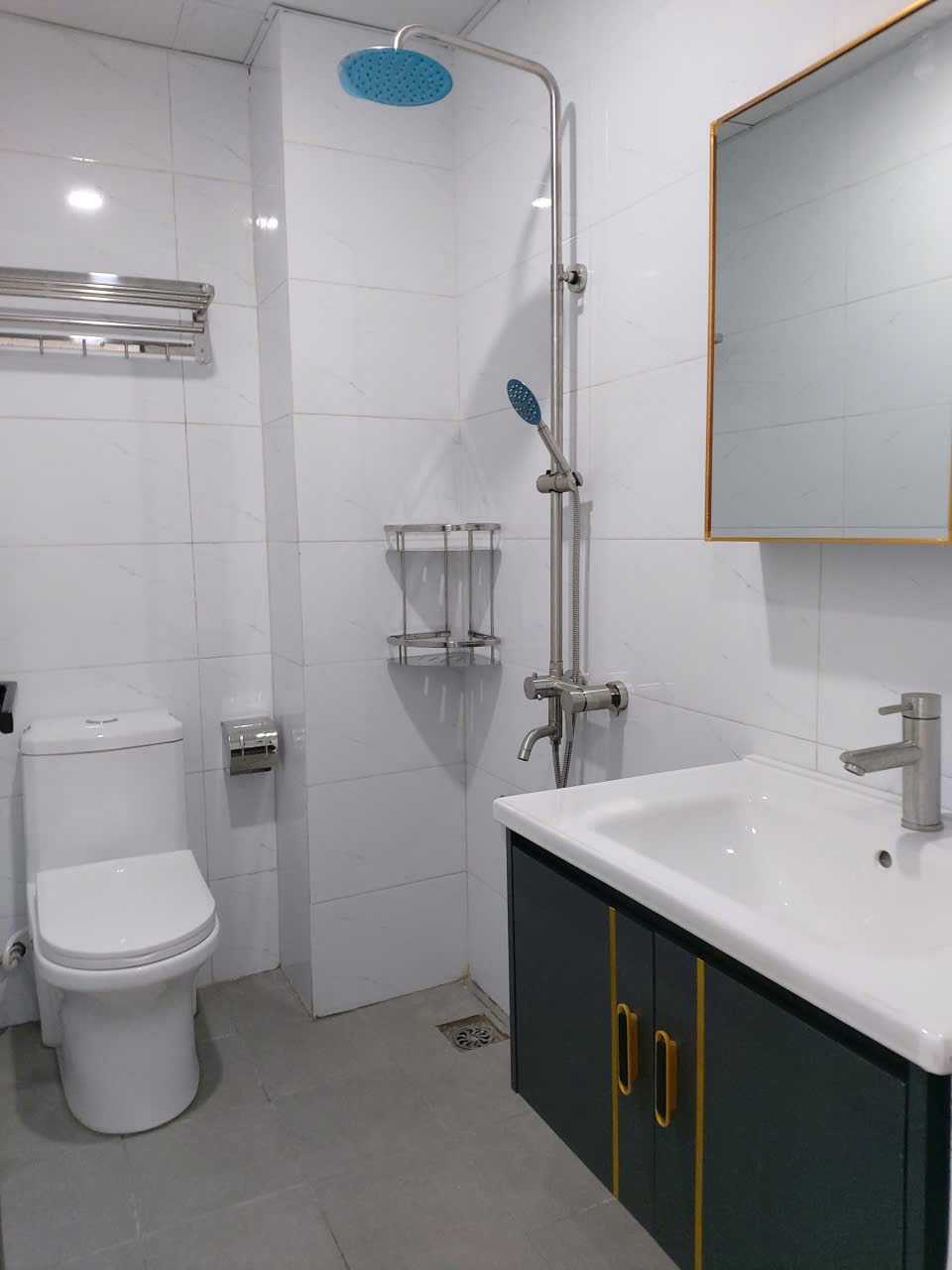 Bán nhà Hà Trì 3, Hà Đông: 42m2, 6 Phòng Ngủ, Giá 7.5 Tỷ