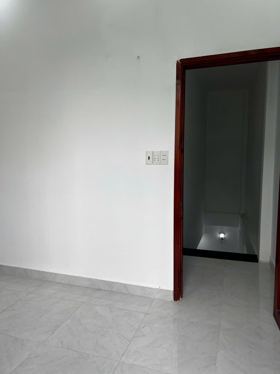 Bán Gấp Nhà Chính Chủ Hóc Môn - 450TR - Vị Trí Đẹp, Tiện Ích Vui Lợi
