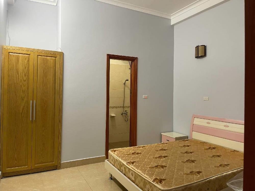 Bán nhà Võng Thị - Tây Hồ: Vị trí đẹp, an sinh đỉnh cao, giá 20.9 tỷ