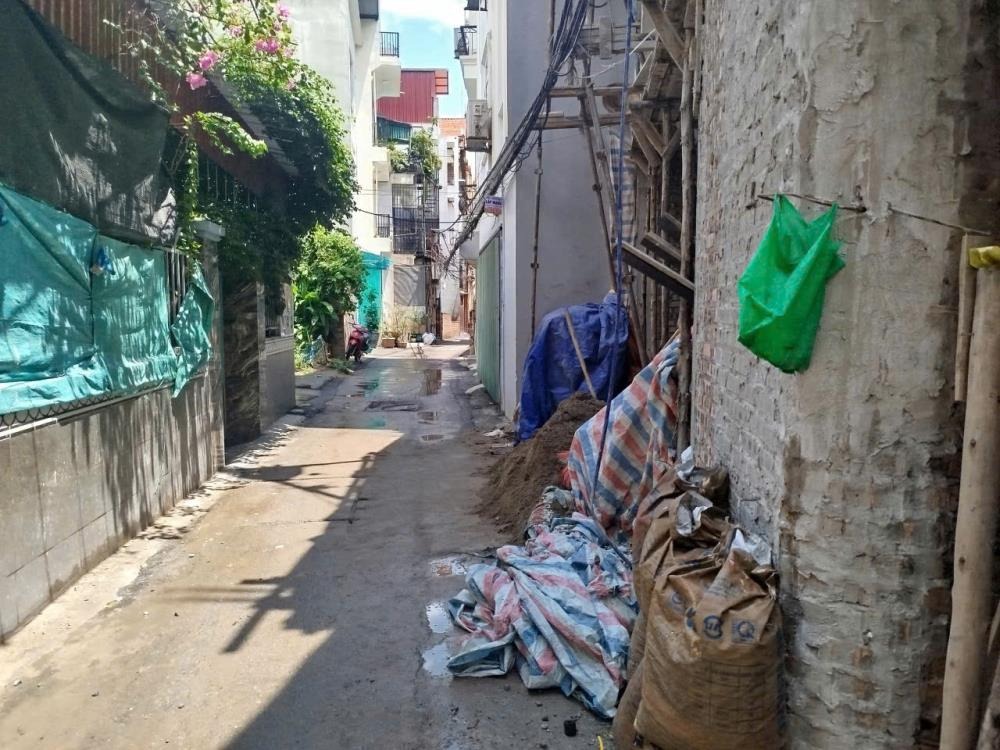 Bán Nhà Lô Góc Thạch Bàn, Long Biên - 50m2, 5.5 Tầng, Ô Tô Vào