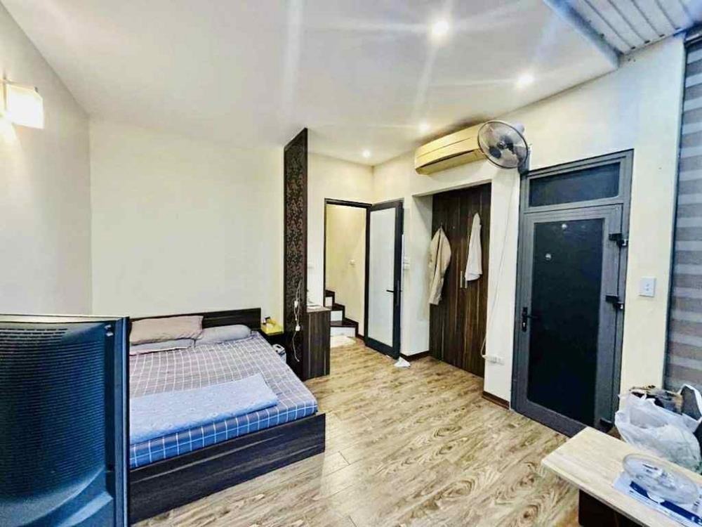 Mặt Phố Tạ Quang Bửu - 4 Tầng - Kinh Doanh - Ô Tô Đỗ Cửa - Giá 14.x Tỷ