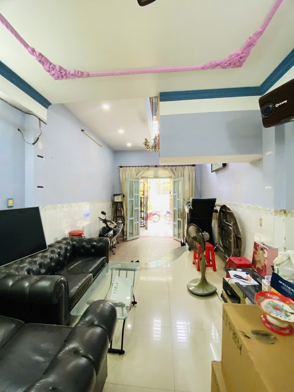 Bán nhà Quận 11 - 50m2, 5 Tầng, BTCT, Hẻm 5m - Có Dòng Tiền 15 Triệu/Tháng