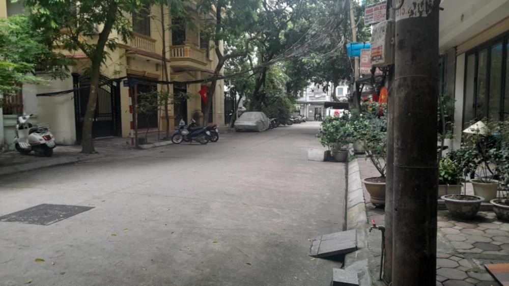 Bán nhà Xã Đàn - P/Lô - Ô tô vào nhà - 182m2 - 5 tầng - MT 9m - Vỉa hè - Lô góc 2 mặt tiền - 60.5 tỷ
