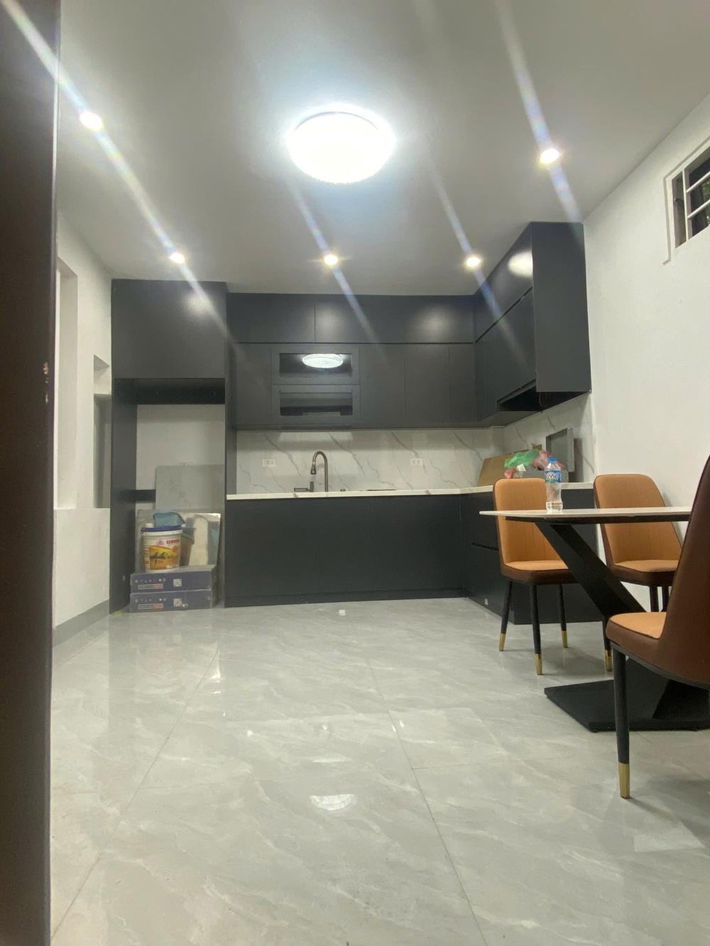 Bán Nhà Lô Góc 3 Thoáng - Cầu Giấy - Giá Chốt Linh Hoạt