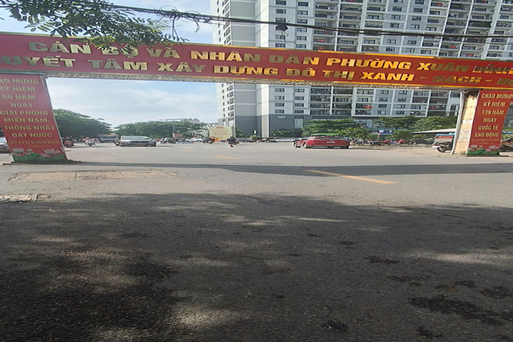 BÁN NHÀ PHẠM VĂN ĐỒNG_CÔNG VIÊN HÒA BÌNH 100 M,8 TẦNG,VỈA HÈ 5M,DOANHTHU 100 TR THÁNG,CHÀO:37,9 TỶ