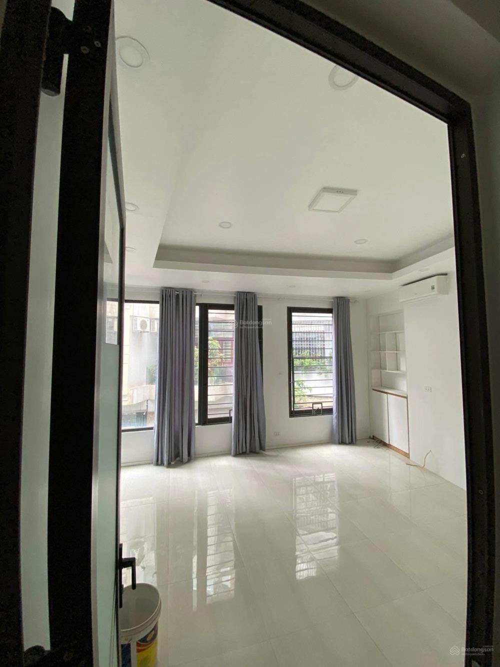 Cho Thuê Nhà Nguyên Căn Ba Đình - 60m² x 5T - Ô Tô Đỗ Cửa - 25tr/th
