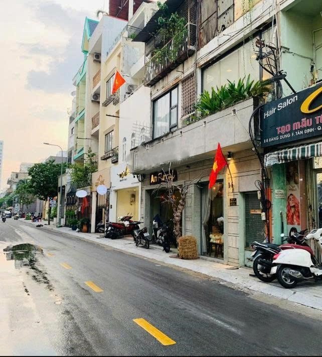 Bán Nhà Mặt Tiền Đặng Dung, Quận 1 - 4x16m, 4 Tầng, Giá 23.3 Tỷ