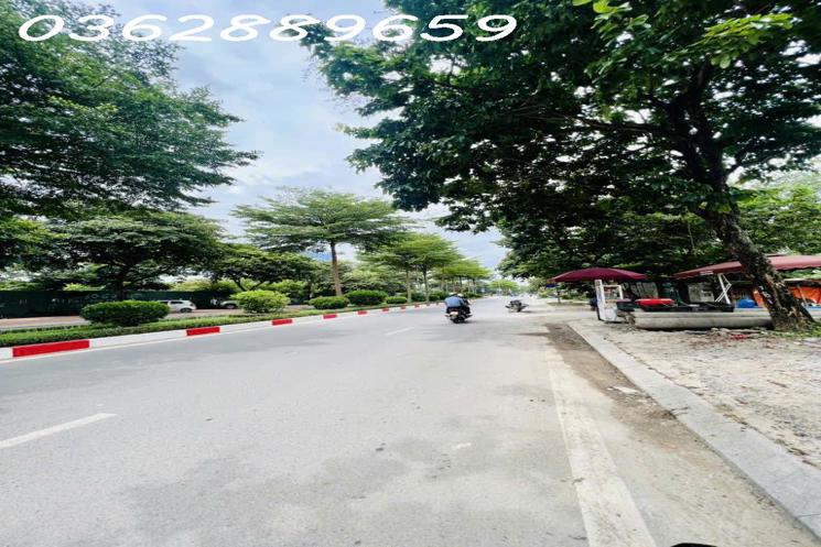 BÁN NHÀ NGUYỄN XUÂN KHOÁT_ NGOẠI GIAO ĐOÀN 150 M, 9 TẦNG,THANG MÁY.DÒNG TIỀN 230 TR/