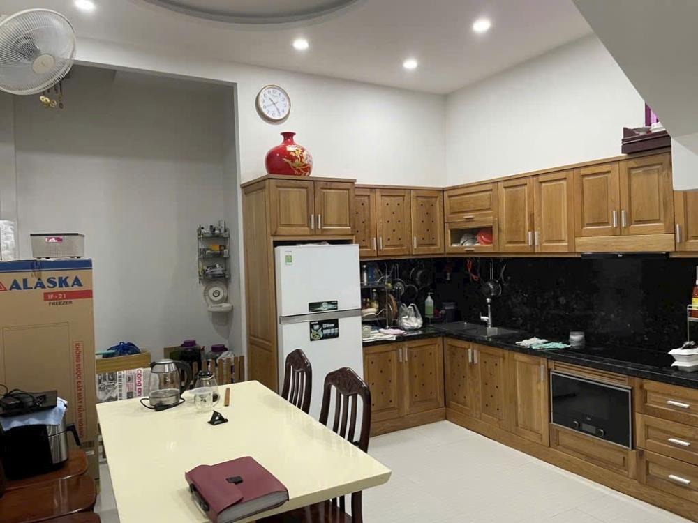 Bán nhà 4 tầng đẹp như mơ đường 3/2, 38m2, 6.3 tỷ - Vị trí VIP, Dân trí cao