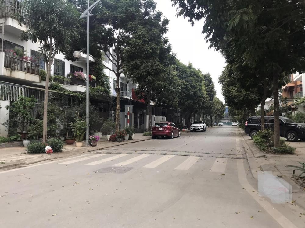 Bán Biệt Thự Đơn Lập Nghĩa Đô - Vị Trí Đầu Starlake - 400m2 - Giá 185 tỷ
