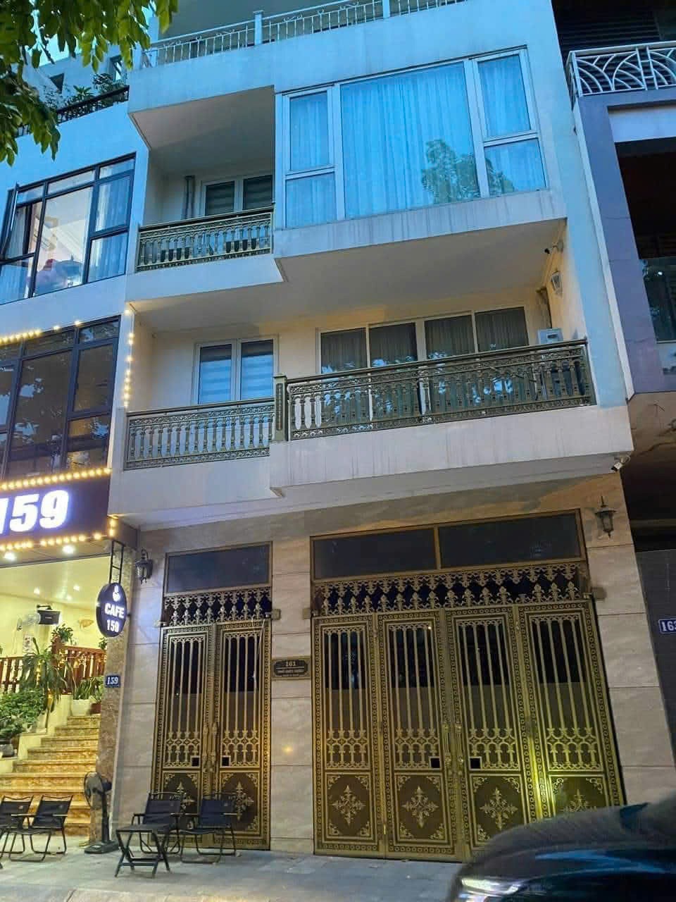 Bán Tòa Apartment Cao Cấp Nguyễn Công Hoan - 120m2, Cho Thuê 130tr/Tháng
