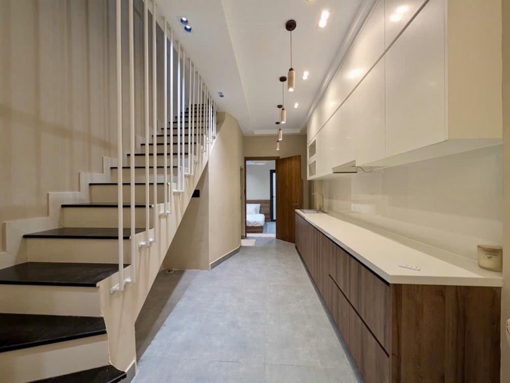 Nhà Đẹp Bùi Đình Túy - Phong Cách Tinh Tế, 50m2, 3PN, Full Nội Thất