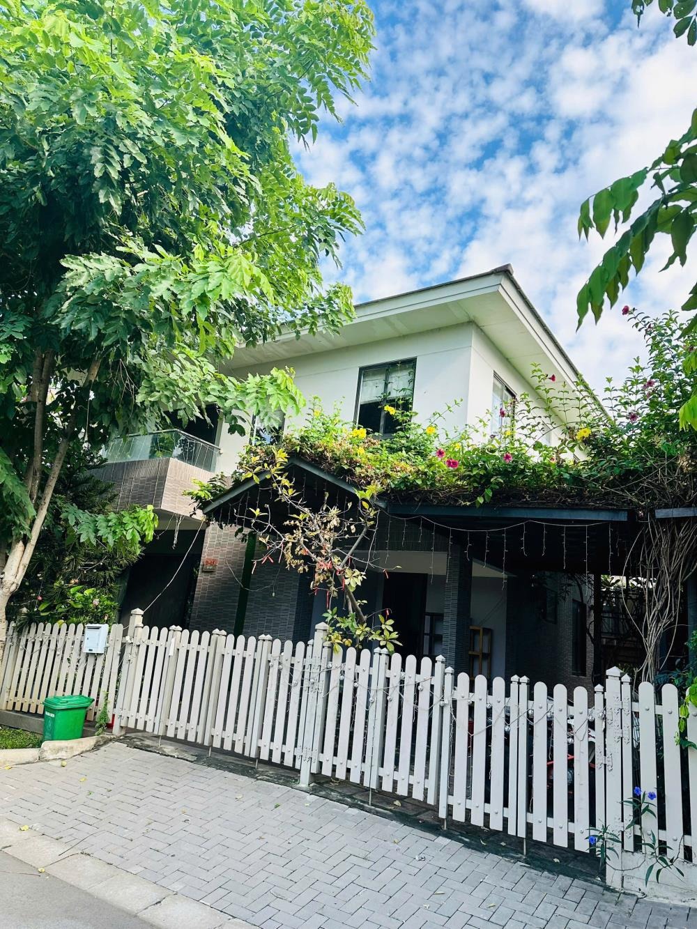 Bán Biệt Thự Sân Vườn Valora Kikyo Quận 9 - 22.9 Tỷ