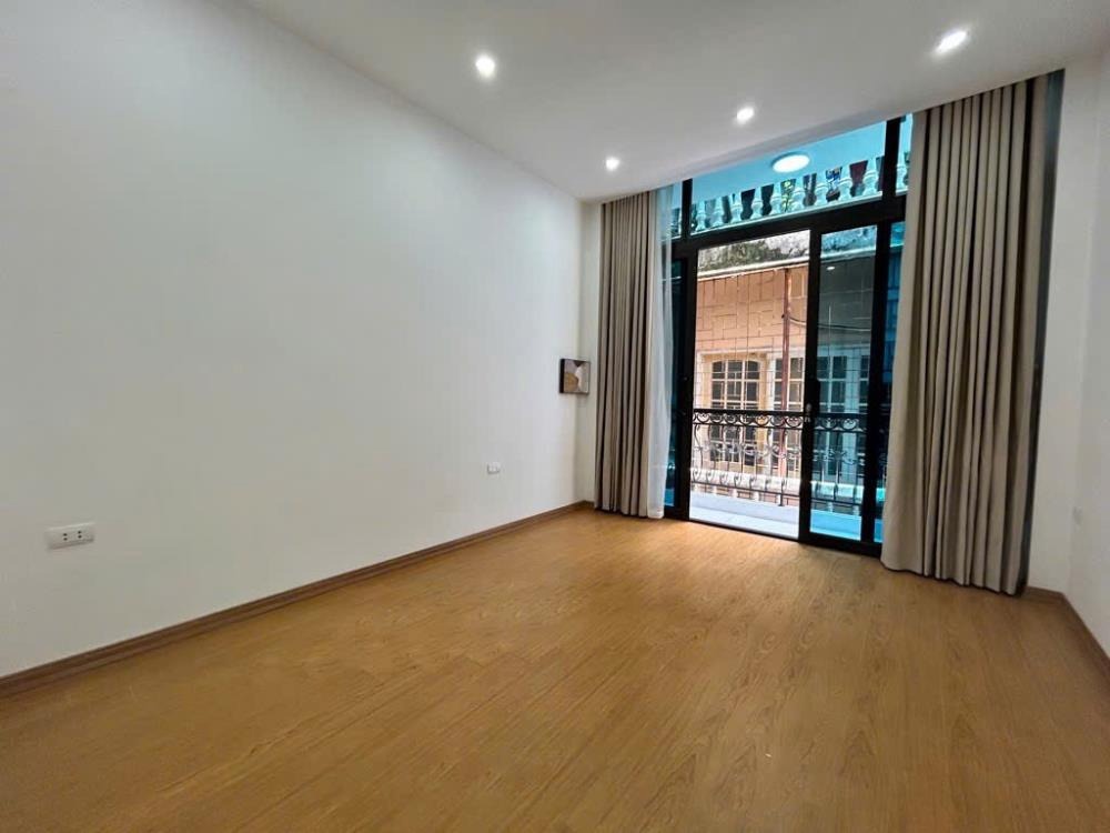 Bán nhà phân lô phố núi trúc - Giảng Võ - Ba Đình - 29m² - 7.5 tỷ