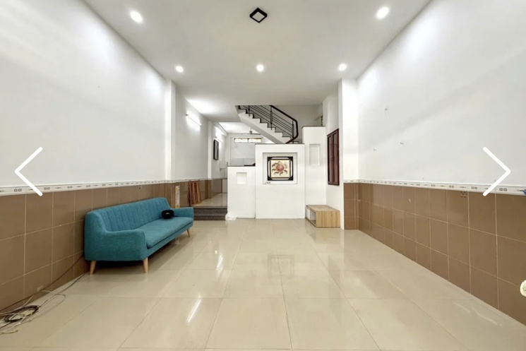 Nhà 2 tầng lô góc Trưng Nữ Vương . DT:62m , ngang 4m6