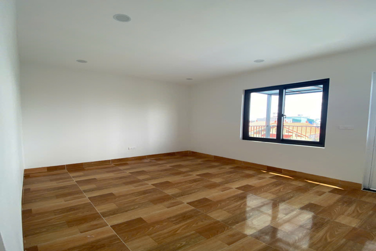 Bán nhà xây mới 5 tầng – DT 31m², MT 4m, Phúc Lợi Long biên