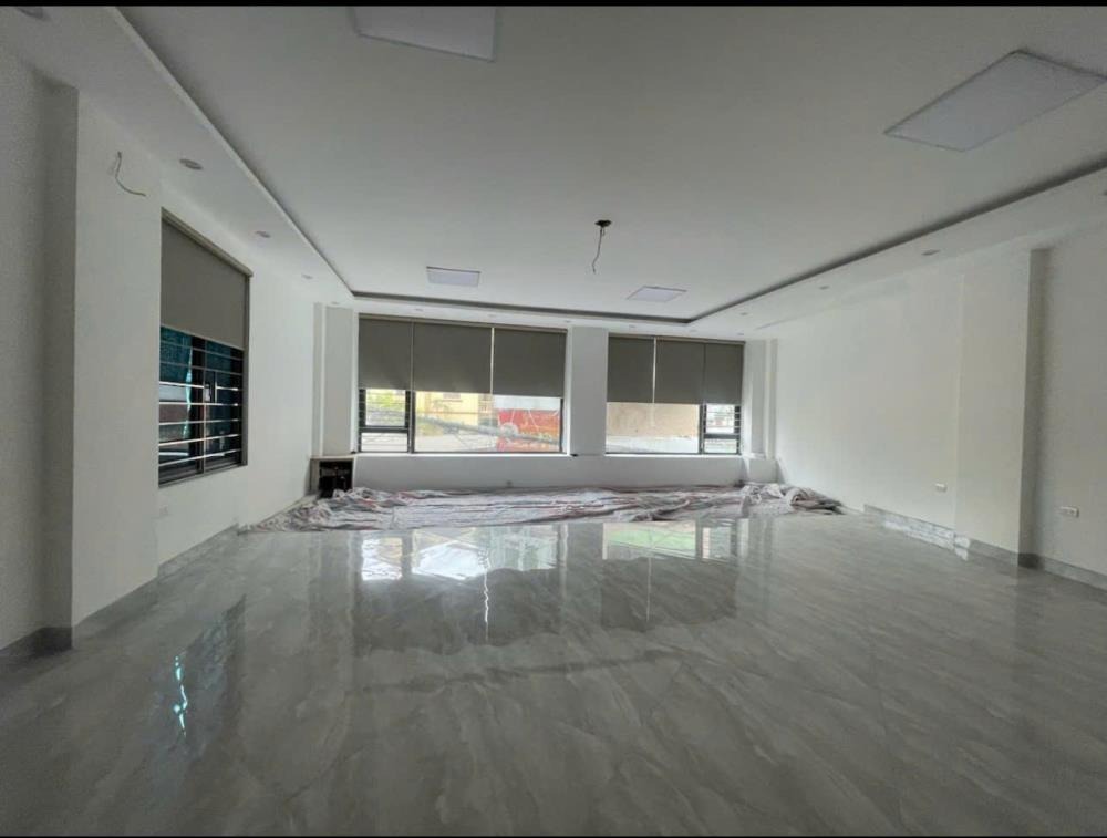 Bán nhà mặt phố Đống Đa - 83m2, 8 tầng, mặt tiền 3.72m - Giá 34.5 tỷ