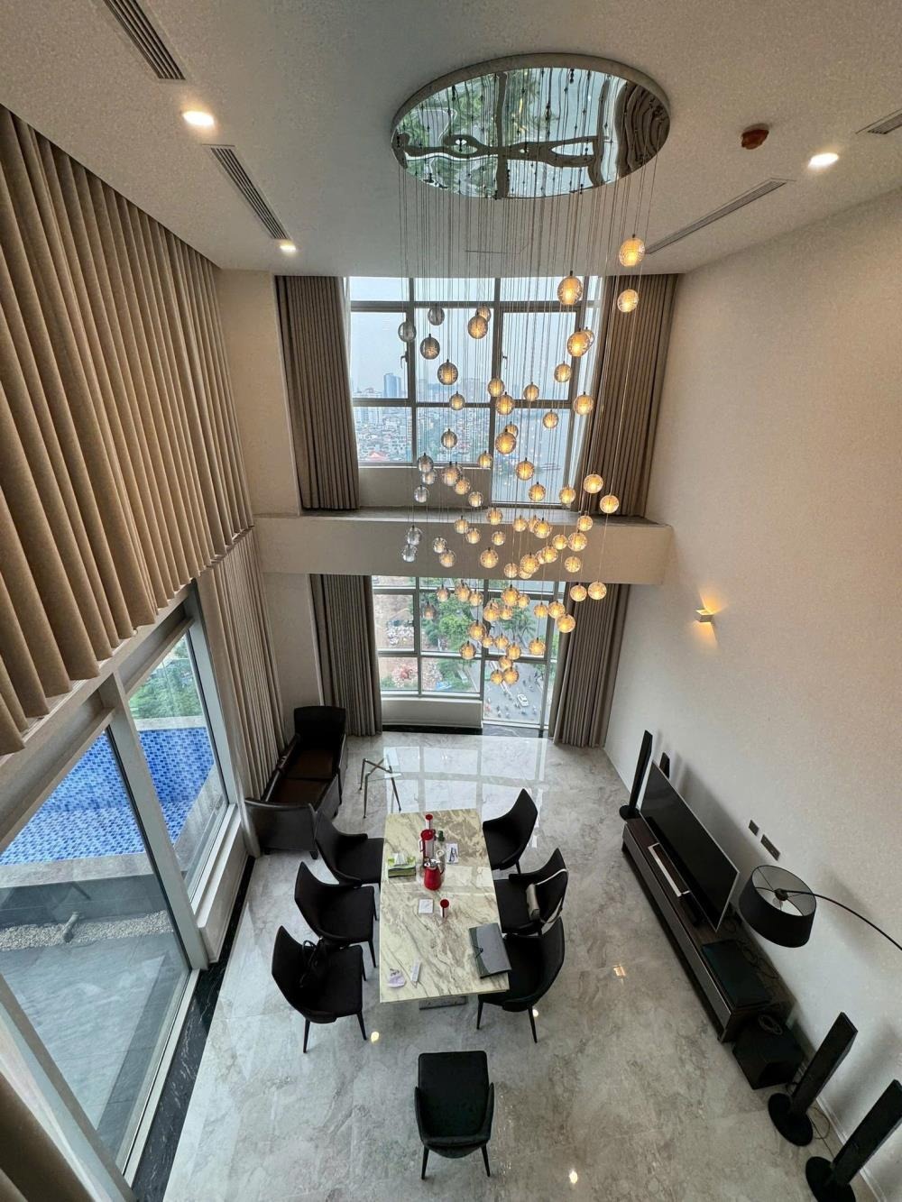 Penthouse Duplex Watermark Tây Hồ - View Hồ Tây - 311m2 - Giá 46.8 tỷ